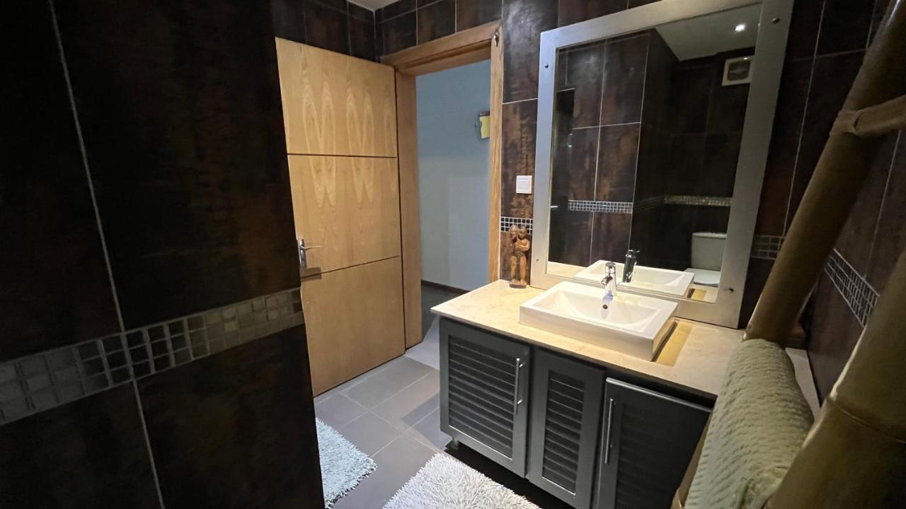 4 Bedrooms Penthouse 50 Meter To The Beach By Dream Escapes Pereybere Beach Exterior photo